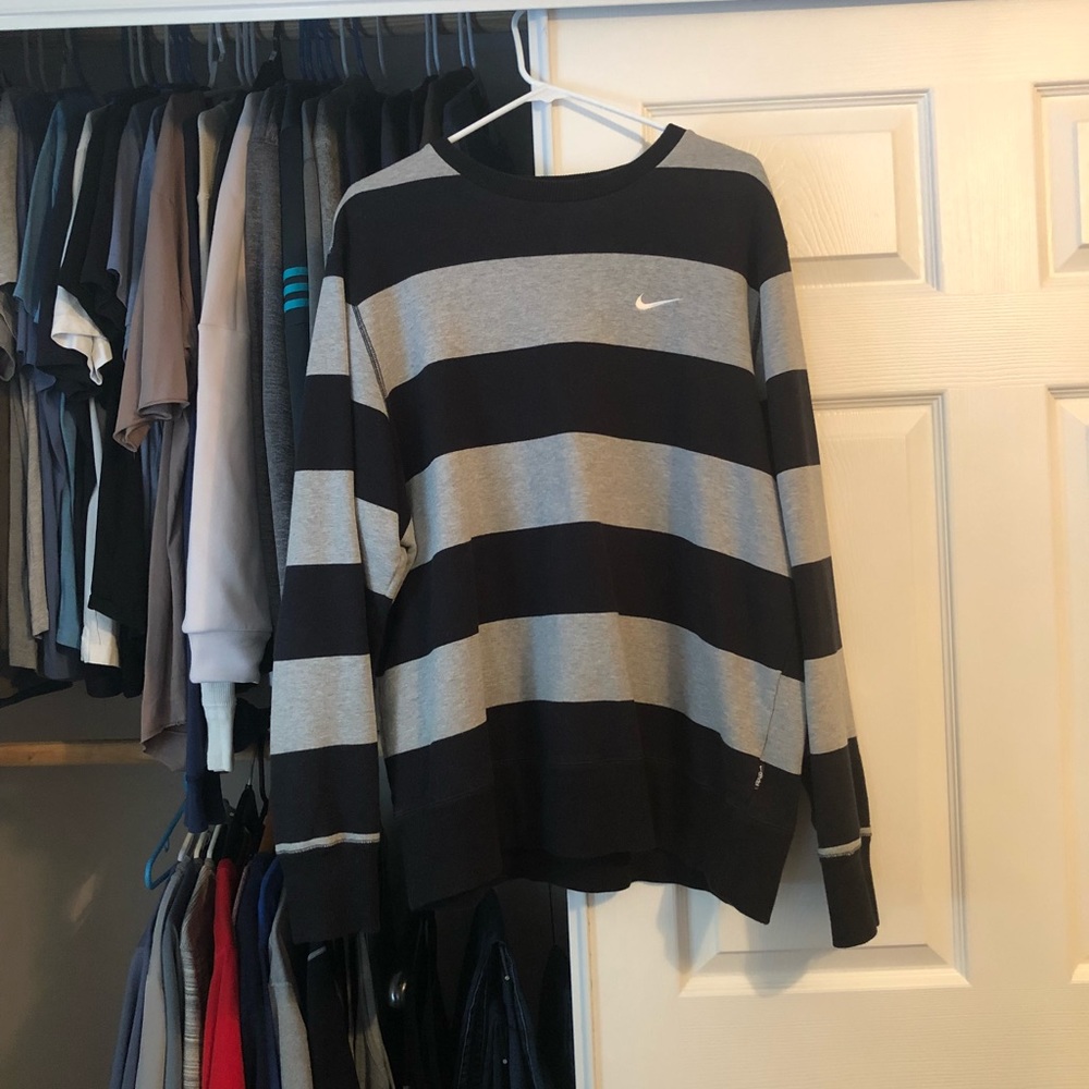 Nike Crewneck Sweater